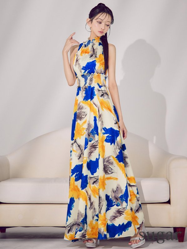 ホワイト×イエロー　モデル：まおちゃる　身長：158cm　着用サイズ：7号(Sサイズ)