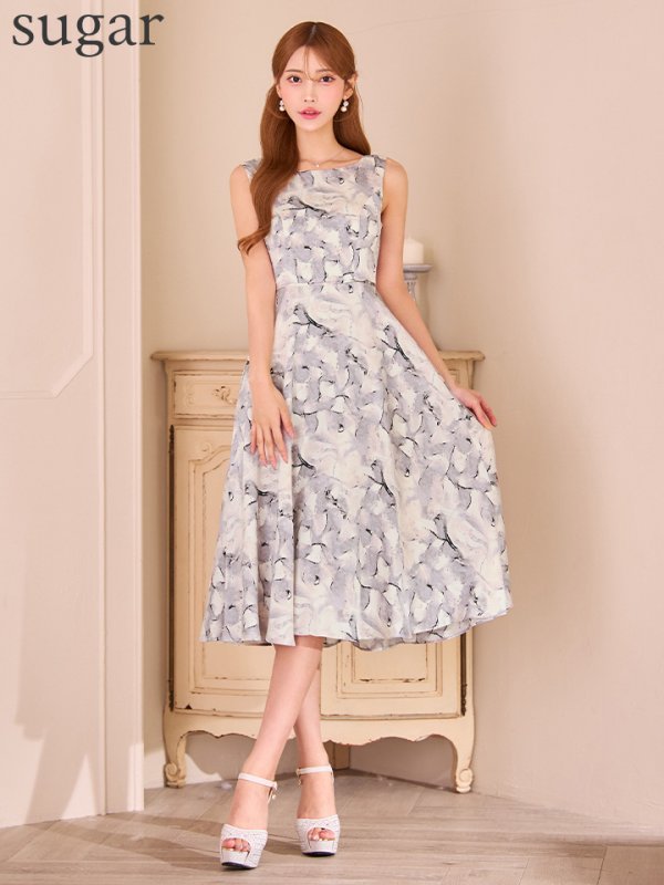 グレー　モデル：るりぴ　身長：165cm　着用サイズ：Sサイズ