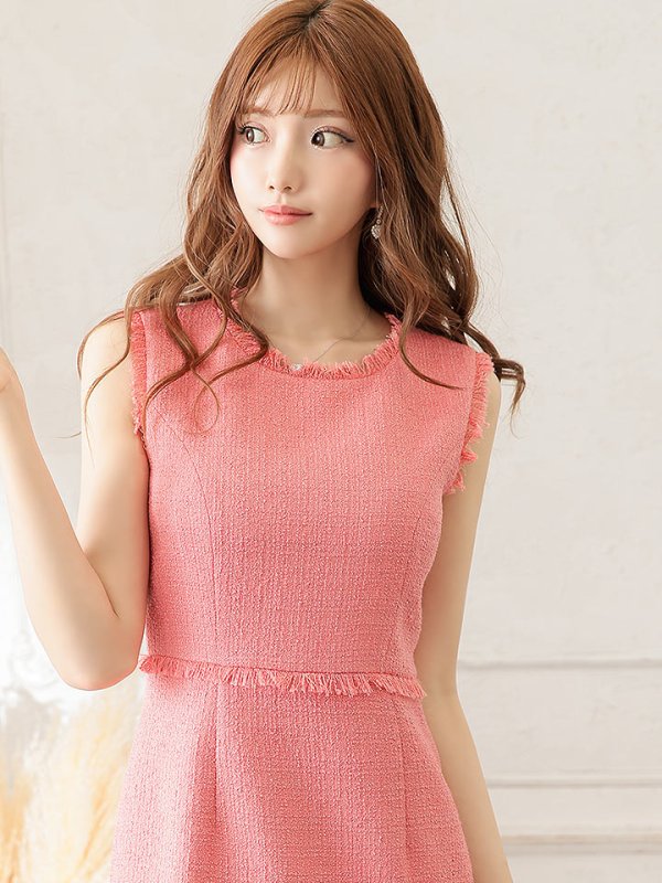 ピンク モデル:ひめか 身長:163cm 着用サイズ:7号(Sサイズ)