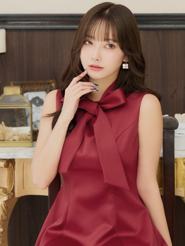 ワインレッド モデル:ぴょな 身長:160cm:5号(XSサイズ)