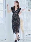 ブラック モデル：杉山佳那恵　身長：158cm　着用サイズ：7号(Sサイズ)