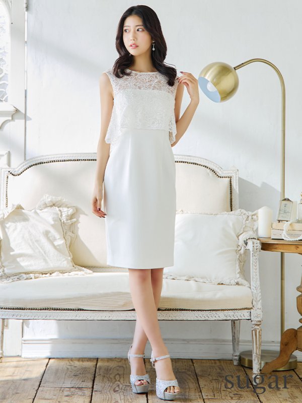 ホワイト モデル:阿部なつき 身長:160cm:7号(Sサイズ)