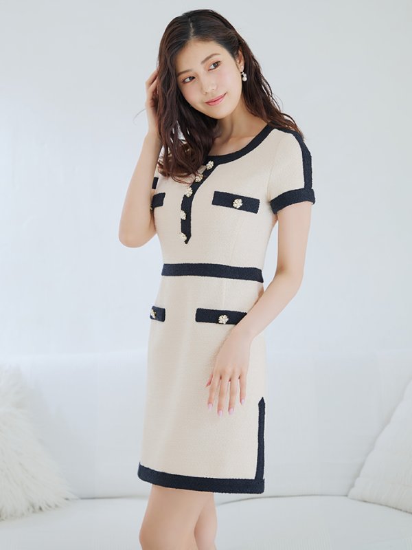 ベージュ　モデル：阿部なつき　身長：160cm　7号(Sサイズ)着用