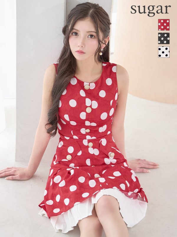 レッド×ホワイト　モデル：せいは　身長：160cm　着用サイズ：7号(Sサイズ)