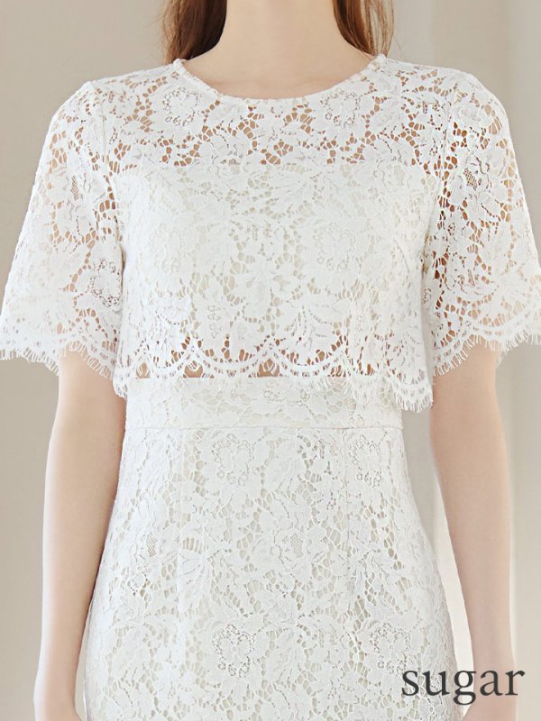 ホワイト モデル：あすか　身長：170cm　着用サイズ：XSサイズ