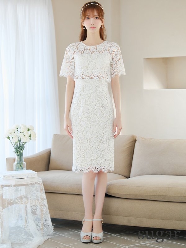 ホワイト モデル：あすか　身長：170cm　着用サイズ：XSサイズ