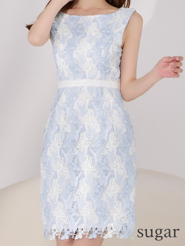 ブルーxホワイトモデル:ゆめ 身長:160cm 着用サイズ:7号(Sサイズ)着用