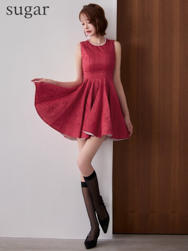 ワインレッド モデル：れみれみ　身長：163cm　着用サイズ：Sサイズ