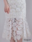 ホワイト　モデル：ももか　身長：156cm　着用サイズ：7号(Sサイズ)