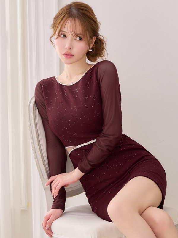 ワインレッド　モデル：ゆめ　身長：160cm　着用サイズ：Sサイズワインレッド　モデル：ゆめ　身長：160cm　着用サイズ：Sサイズ