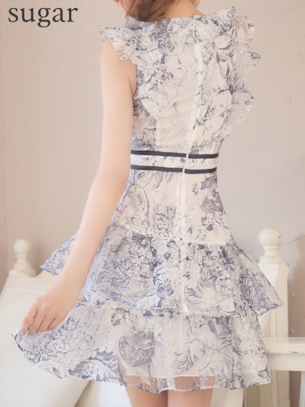 ホワイトxネイビー　モデル：れみれみ　身長：163cm　着用サイズ：Sサイズ