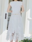 ホワイト モデル：ゆめ　身長：160cm　着用サイズ：5号(XSサイズ)