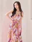 ピンク　モデル：真優川咲　身長：158cm　着用サイズ：7号(Sサイズ)着用
