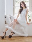 画像18: XS-Lサイズあり【SETTAN/セッタン】ファー付き/ シアー/ ボートネック/ ノースリーブ/ 膝丈/ Aライン/ フレア/ ワンピース/ ミディアムドレス/ キャバドレス[OF2] (18)