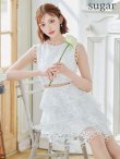 ホワイト モデル：明日花キララ　身長：162cm　着用サイズ：Sサイズ