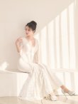 ホワイト　モデル：ゆりお　身長：165cm　着用サイズ：Sサイズ