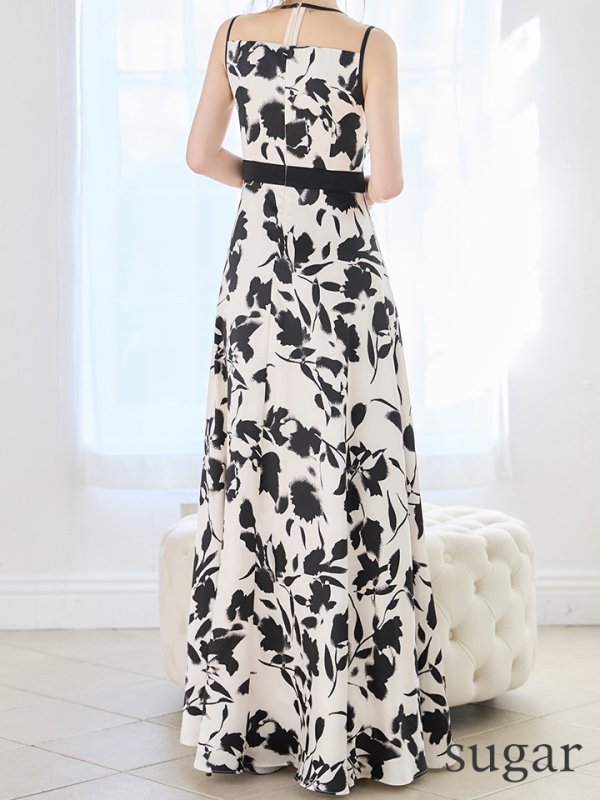 ブラックxホワイト　モデル：ゆめ　身長：160cm　着用サイズ：7号(Sサイズ)