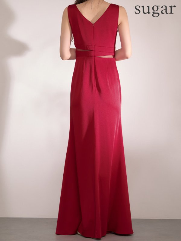 レッド　モデル：るりぴ 身長：165cm 着用サイズ：7号(Sサイズ)