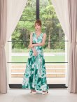 グリーン　モデル：るりぴ　身長：165cm　着用サイズ：7号(Sサイズ)