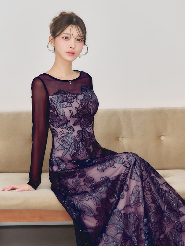 ネイビー　モデル：るりぴ　身長：165cm　着用サイズ：Sサイズ