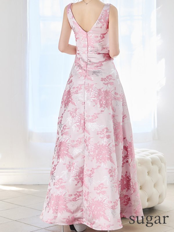 ピンク　モデル：ゆめ　身長：160cm　着用サイズ：7号(Sサイズ)