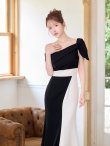 ブラックxアイボリー　モデル：ゆめ　身長：160cm　着用サイズ：Sサイズ