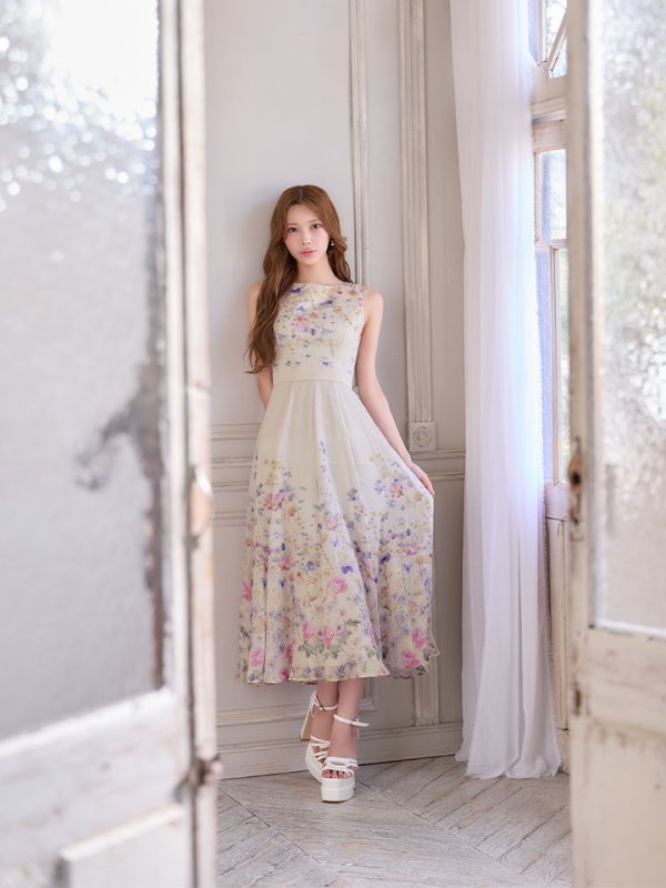 プリント　モデル：るりぴ　身長：165cm　着用サイズ：7号(Sサイズ)