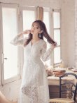 画像11: XS-Lサイズあり【SETTAN/セッタン】総レース/ Vネック/ 長袖/ 袖あり/ Aライン/ ミディアム丈/ ワンピース/ キャバドレス[OF2] (11)