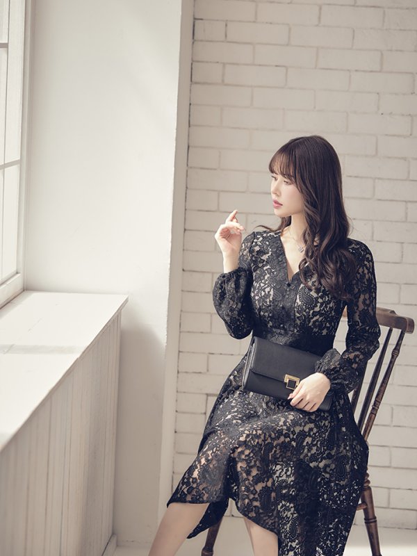 画像4: XS-Lサイズあり【SETTAN/セッタン】総レース/ Vネック/ 長袖/ 袖あり/ Aライン/ ミディアム丈/ ワンピース/ キャバドレス[OF2] (4)