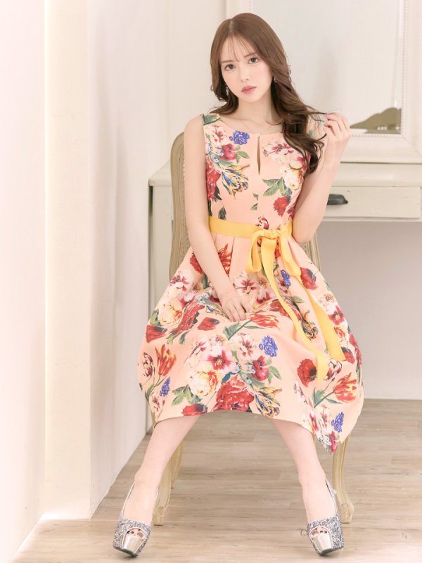 画像3: XS-Lサイズあり【SETTAN/セッタン】フラワープリント/ リボンベルト/ バストカットデザイン/ ノースリーブ/ Aライン/ フレア/ ミディアム丈/ ワンピース/ キャバドレス[OF2] (3)