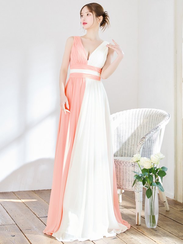 ピンクxホワイト モデル：ゆめ　身長：160cm:7号(Sサイズ)サイズ