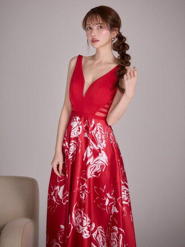 ワインレッド×ホワイト　モデル：ゆめ　身長：160cm　着用サイズ：Sサイズ