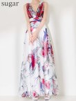 ホワイト　モデル：るりぴ　身長：165cm　着用サイズ：7号(Sサイズ)