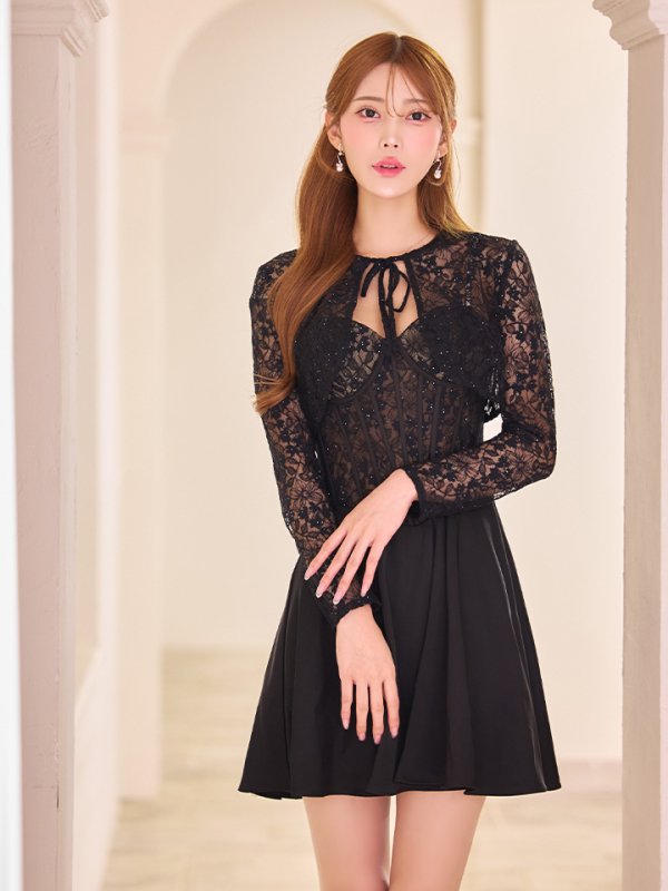 ブラック　モデル：にじほ　身長：160cm　着用サイズ：XSサイズ