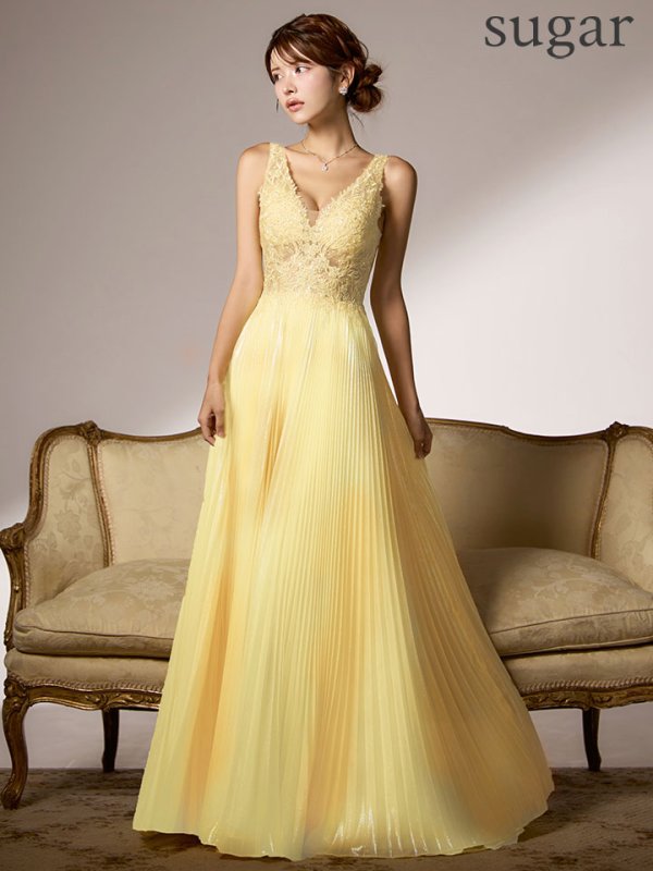 イエロー モデル：まりん　身長：164cm　着用サイズ：Sサイズ