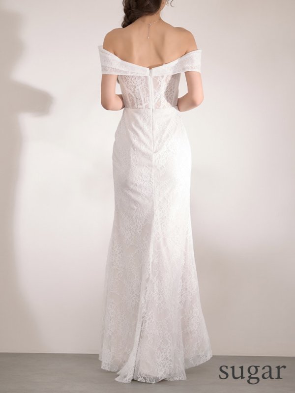 ホワイト　モデル：るりぴ　身長：165cm　着用サイズ：7号(Sサイズ)