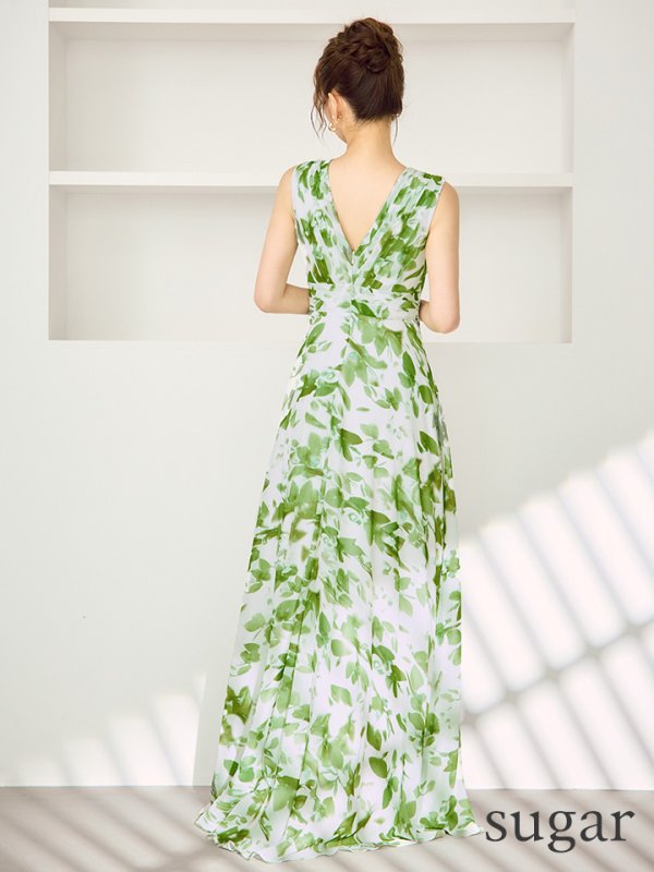 ホワイト×グリーン　モデル：ゆめ　身長：160cm　着用サイズ：7号(Sサイズ)