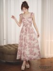 レッド モデル：りな　身長：160cm　着用サイズ：Sサイズ