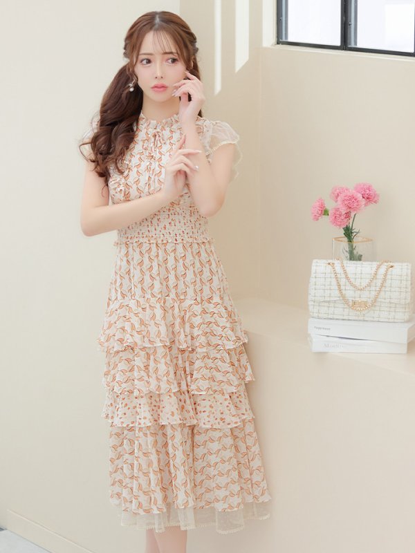 ホワイトxオレンジ モデル:りな 身長:160cm 着用サイズ:Sサイズ