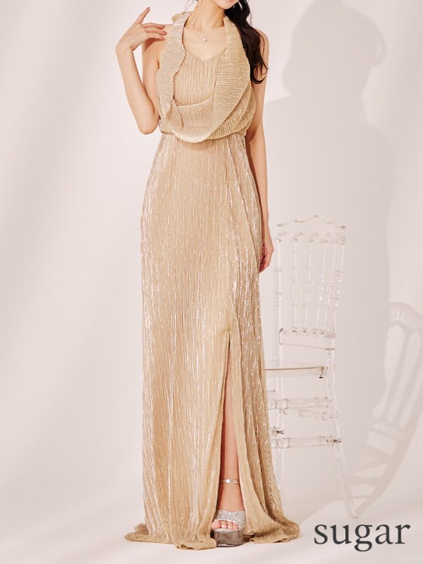 ゴールド モデル：まおちゃる　身長：158cm　着用サイズ：Sサイズ