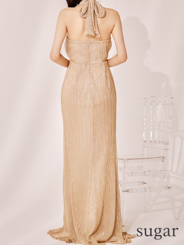 ゴールド モデル：まおちゃる　身長：158cm　着用サイズ：Sサイズ