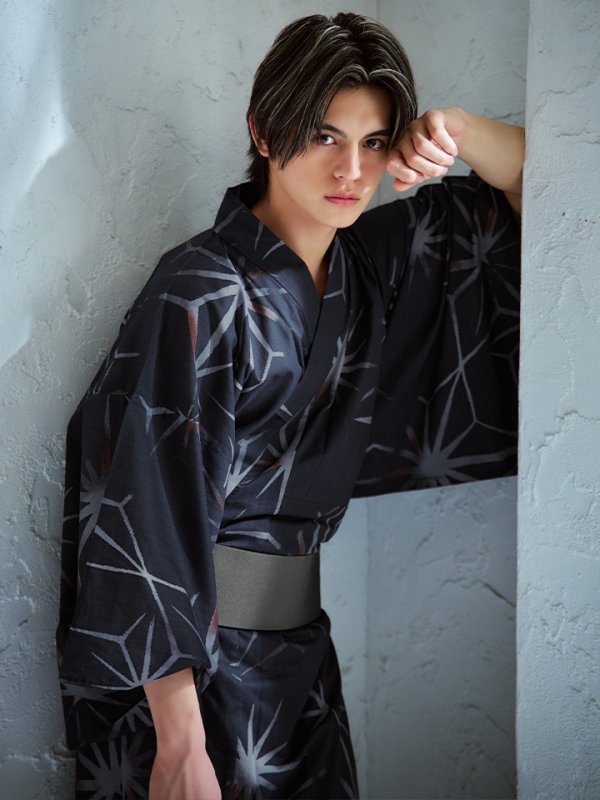 モデル：元之介　身長181cm　着用サイズ：Lサイズ