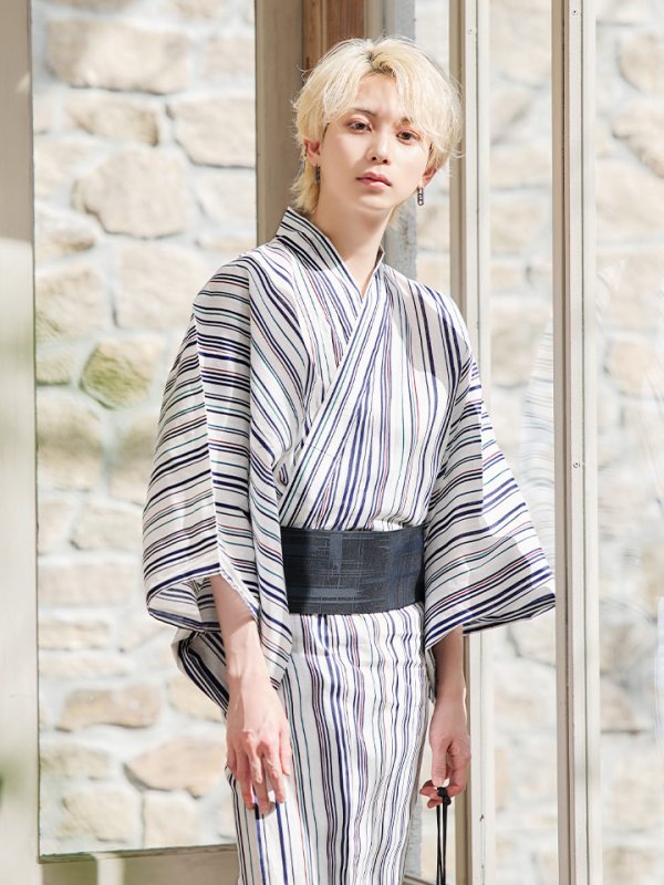 画像4: 【即日発送】【メンズ浴衣】白地×スタイリッシュストライプ浴衣【浴衣３点セット 浴衣/帯/下駄】[YMT] (4)