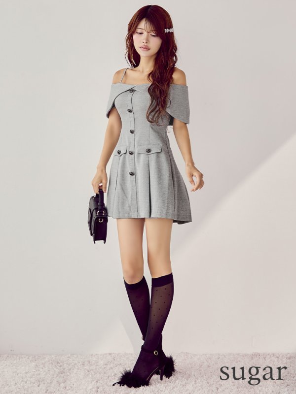 グレー　モデル：まりん　身長：164cm　着用サイズ：XSサイズ