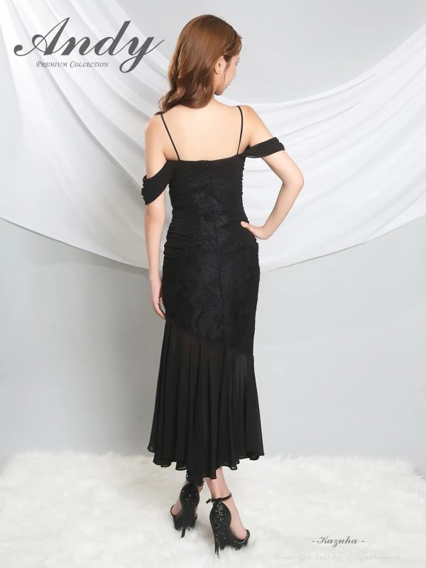 ブラック モデル:かずは 着用サイズ:Sサイズ