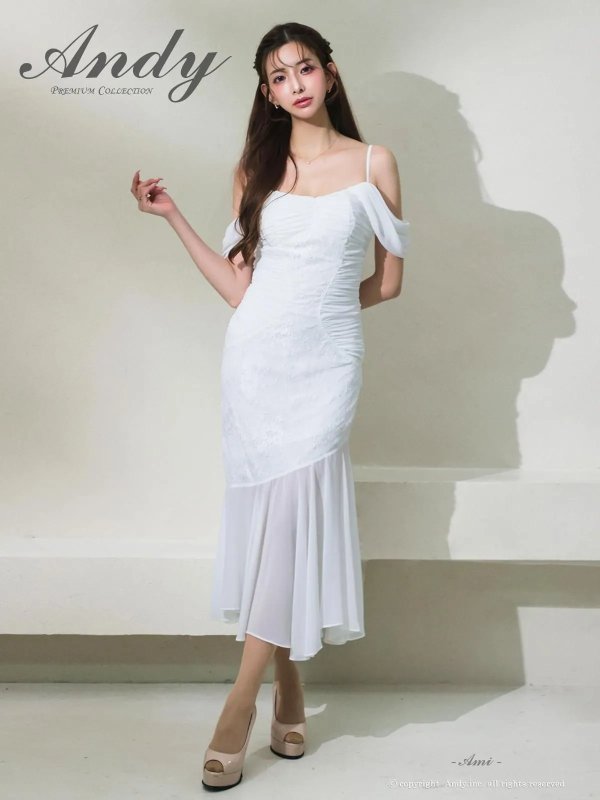 ホワイト モデル:あみ 身長:163cm 着用サイズ:Sサイズ