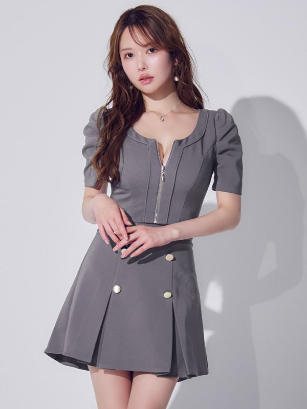 チャコールグレー　モデル：ゆめ　身長：160cm　着用サイズ：Sサイズ