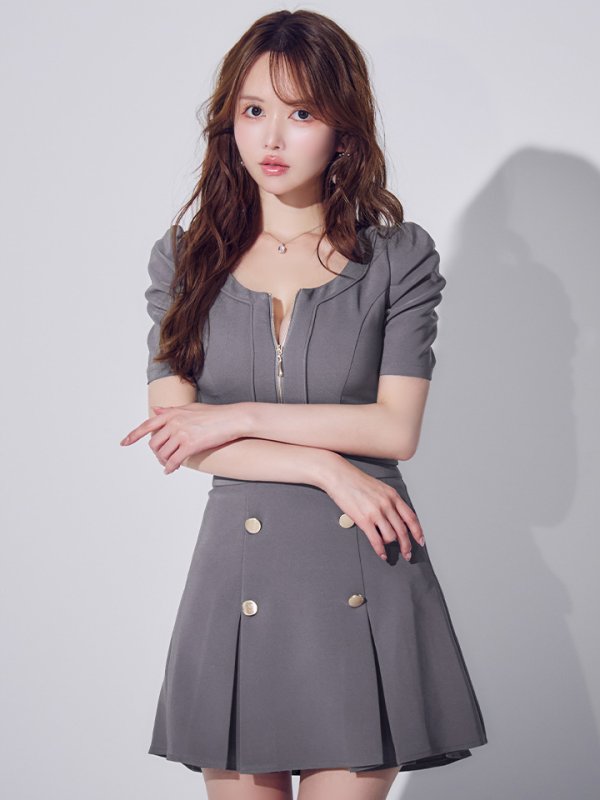 チャコールグレー　モデル：ゆめ　身長：160cm　着用サイズ：Sサイズ