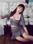 グレーホワイト　モデル：橋本甜歌(てんちむ)　身長：163cm　着用サイズ：Sサイズ