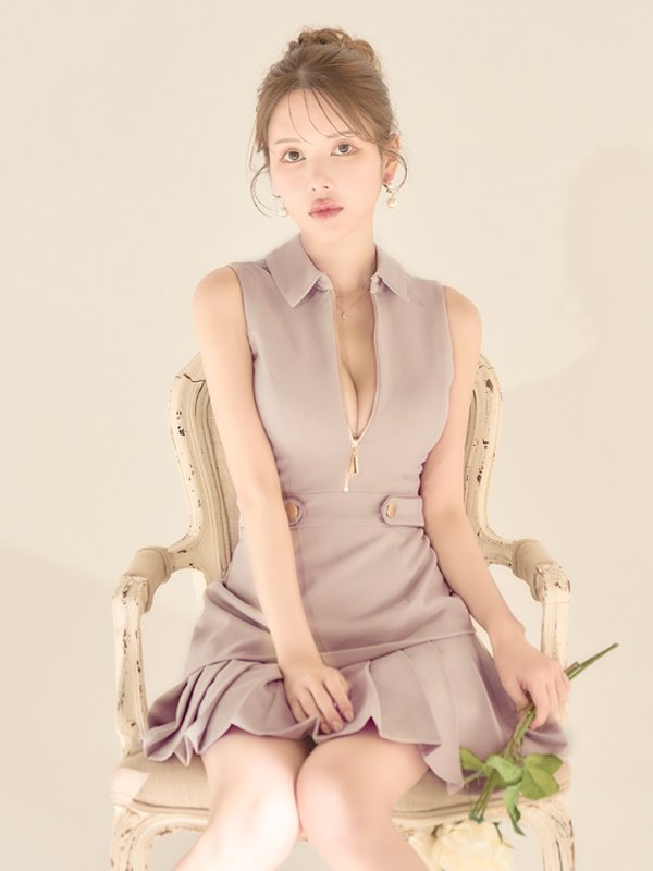 ピンクベージュ　モデル：ゆめ　身長：160cm　着用サイズ：Sサイズ